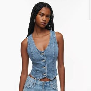 Aritizia The 90s Mia Denim Vest